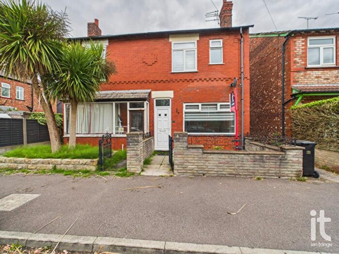 3 Bedroom Semi-Detached House For Sale In Dial Road, Great Moor, Stockport, SK2