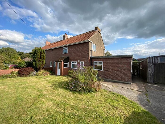 3 Bedroom Semi Detached House To Rent In Chawleigh, EX18