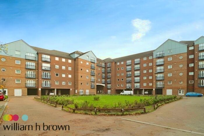 2 Bedroom Property To Rent In Argent Court, Argent Street, Grays, RM17