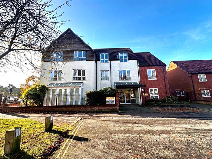 1 Bedroom Apartment For Sale In Fairland Street, Wymondham, NR18