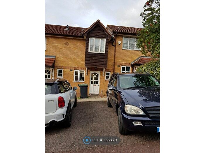 2 Bedroom Terraced House To Rent In Britton Close, London, SE6
