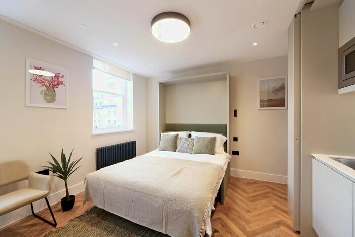 Studio To Rent In Praed Street, London, W2