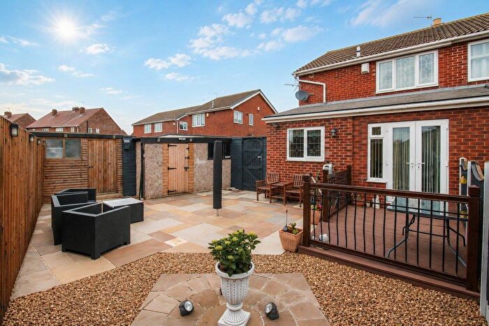 3 Bedroom Semi-Detached House For Sale In Eastbourne Avenue, Featherstone, WF7