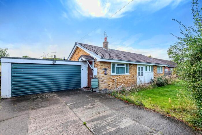 3 Bedroom Detached Bungalow For Sale In Yarpole, Herefordshire, HR6