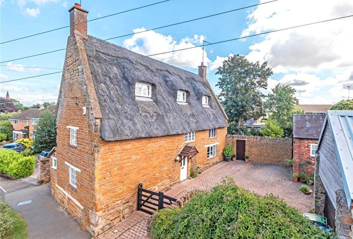 4 Bedroom Detached House For Sale In Church Lane, Kislingbury, Northampton, Northamptonshire, NN7