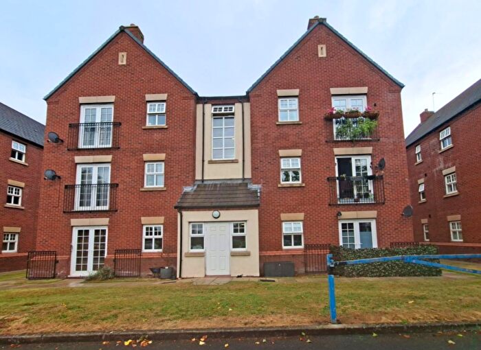 2 Bedroom Flat For Sale In Marland Way, Stretford, M32