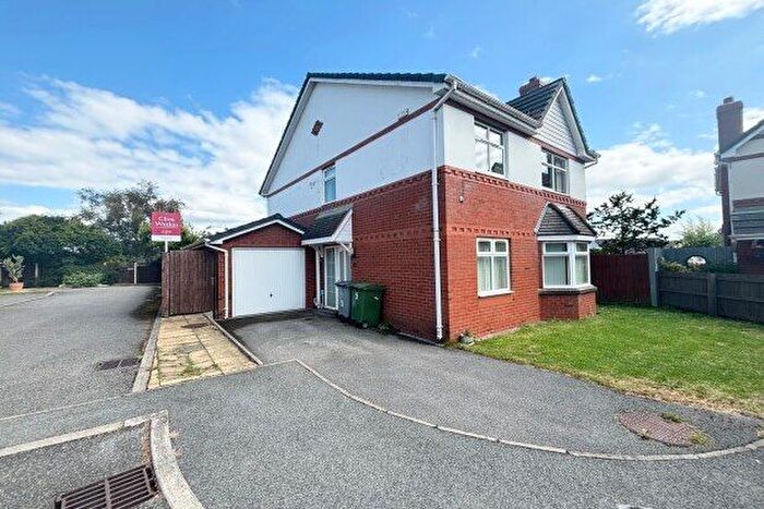 4 Bedroom Detached House To Rent In Thingwall, Wirral, CH61