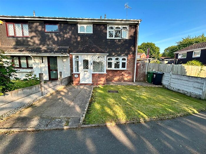 3 Bedroom Semi Detached House For Sale In Parkes Street, Brierley Hill, West Midlands, DY5