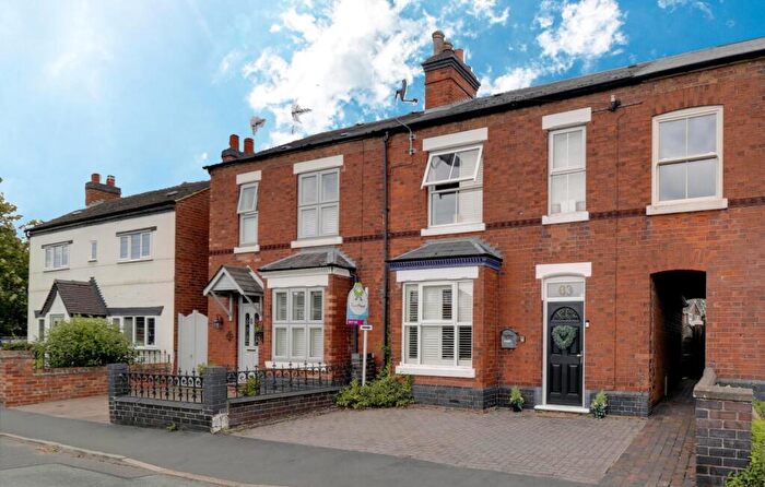 3 Bedroom Character Property For Sale In Wales Lane, Barton Under Needwood, Burton-on-Trent, Staffordshire, DE13