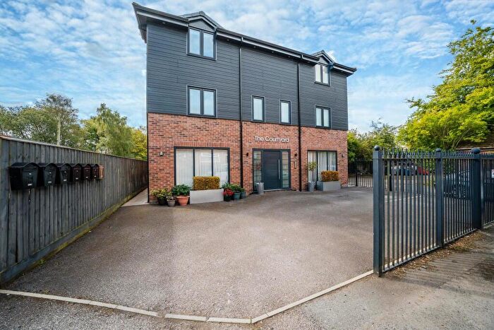 2 Bedroom Apartment To Rent In The Courtyard, Park Lane, Poynton, SK12