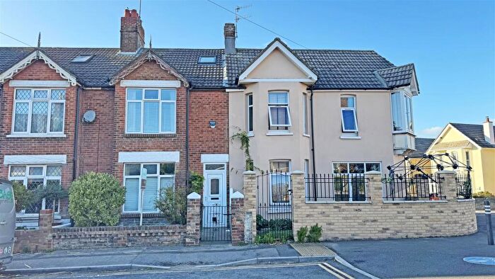 3 Bedroom Terraced House To Rent In St. Marys Road, Poole, BH15