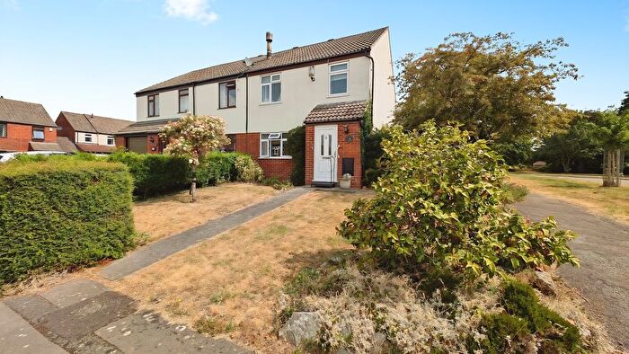 3 Bedroom Semi-Detached House For Sale In Ullswater Close, Yate, Bristol, BS37