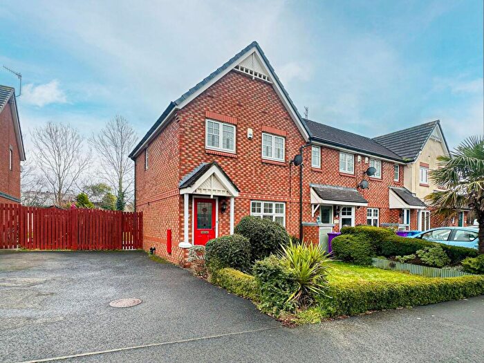 3 Bedroom End Of Terrace House For Sale In Logfield Drive, Liverpool, L19