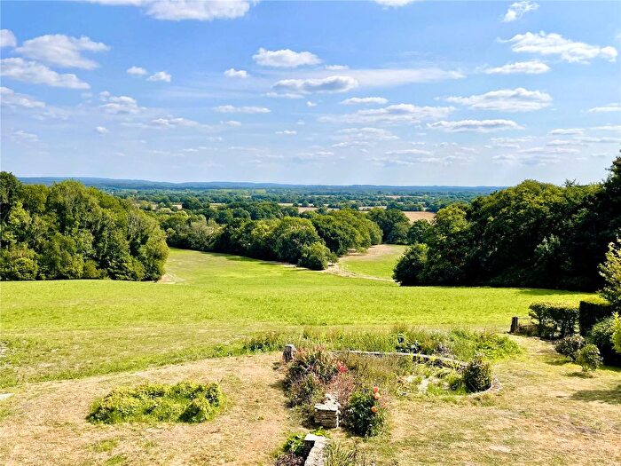 4 Bedroom Detached House For Sale In Wyck Lane, Wyck, Alton, Hampshire, GU34