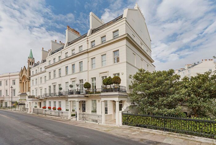 4 Bedroom Flat For Sale In West Halkin Street, Knightsbridge, London, United Kingdom, Knightsbridge, SW1X