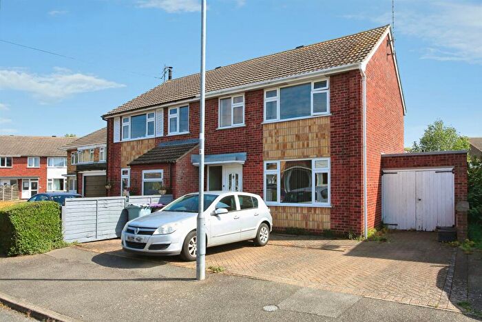 3 Bedroom Semi-Detached House For Sale In Rycroft Avenue, Deeping St. James, Peterborough, PE6