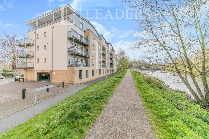 2 Bedroom Flat To Rent In Yeoman Close, Ipswich, IP1