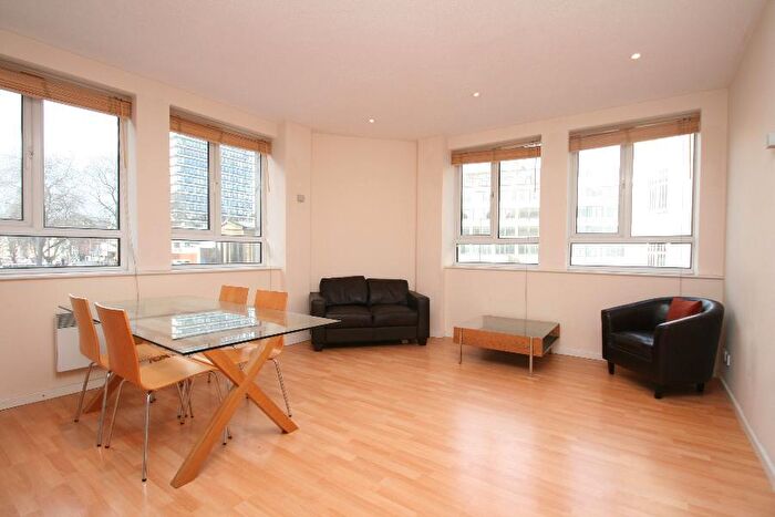 2 Bedroom Apartment To Rent In Small Street - City Centre, BS1