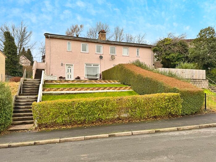 2 Bedroom Flat To Rent In Montrose Street, Clydebank, Dunbartonshire, G81