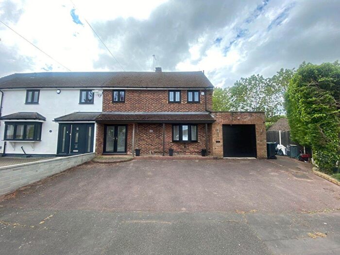 3 Bedroom Semi Detached House To Rent In Coopers Close, Chigwell, IG7