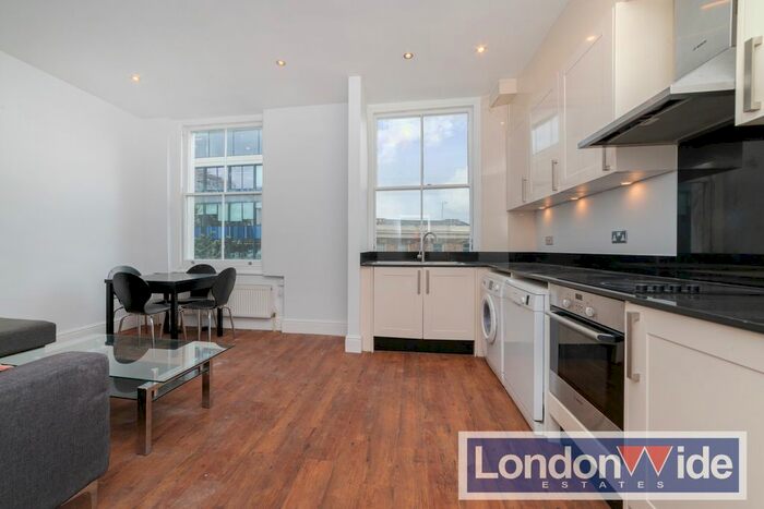 3 Bedroom Flat To Rent In Pembridge Road, Notting Hill, W11