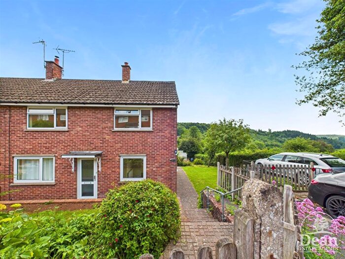3 Bedroom Semi-detached House For Sale In Greenfield Road, Joys Green, Lydbrook, GL17