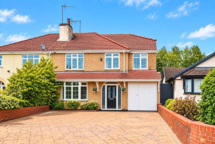 4 Bedroom Semi-detached House For Sale In Hill Street, Hednesford, Cannock, Staffordshire, WS12