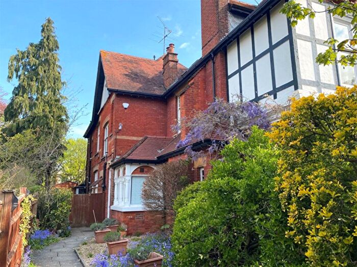 1 Bedroom Apartment To Rent In Westcote Road, Reading, Berkshire, RG30