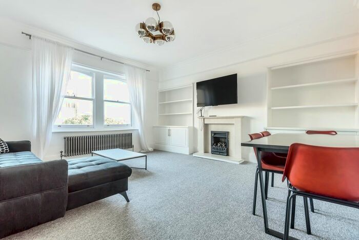 2 Bedroom Flat To Rent In Lewisham Way, London SE4