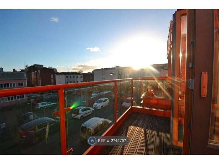 1 Bedroom Flat To Rent In Argyle Road, St. Pauls, Bristol, BS2