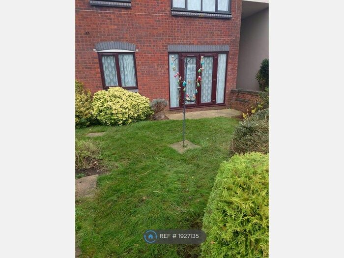 1 Bedroom Flat To Rent In Alexander Court, Southampton, SO15