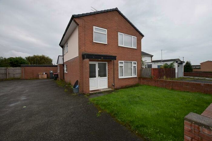 3 Bedroom Detached House To Rent In Cairns Crescent, Chester, CH1