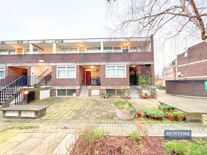 3 Bedroom Duplex To Rent In Broxwood Way, Primrose Hill, NW8