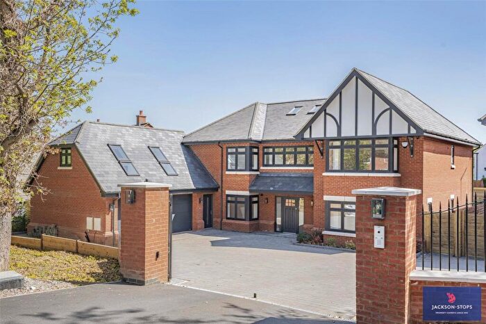 6 Bedroom Detached House For Sale In Towcester Road, Silverstone, Towcester, Northamptonshire, NN12