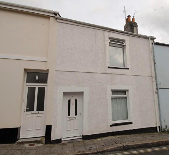 3 Bedroom House To Rent In Providence Street, Plymouth, PL4
