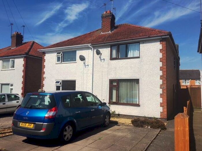 3 Bedroom Semi-Detached House To Rent In Naseby Road, Southfields, Rugby, CV22