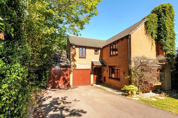 4 Bedroom Detached House To Rent In Goughs Lane, Warfield, RG12