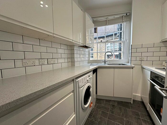 2 Bedroom Apartment To Rent In Wooler Street, London, SE17