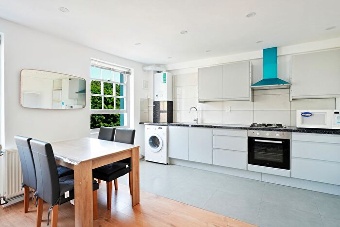 1 Bedroom Flat To Rent In Cross Street, Canonbury, N1