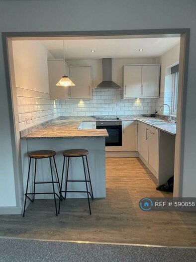 2 Bedroom Flat To Rent In Saltney, Chester, CH4