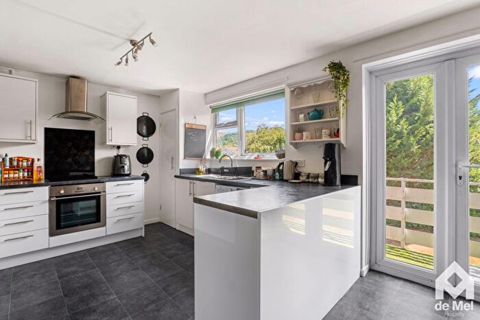 2 Bedroom Flat For Sale In Finchcroft Court, Prestbury, Cheltenham, GL52