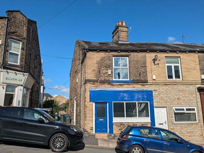2 Bedroom House For Sale In High Street, Idle, Bradford, BD10