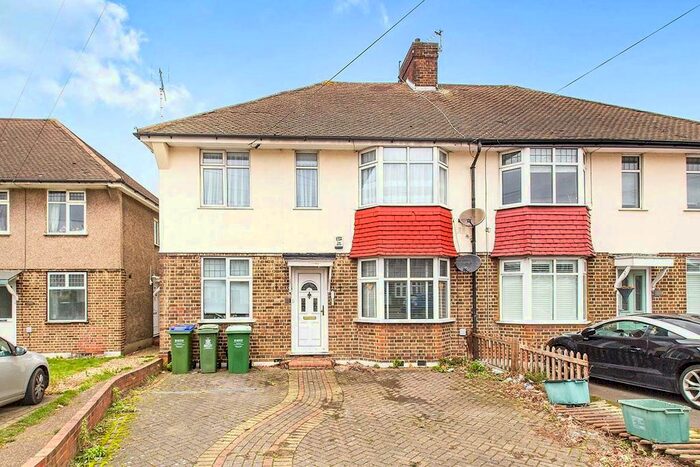 2 Bedroom Maisonette To Rent In Brampton Road, Bexleyheath, Kent, DA7