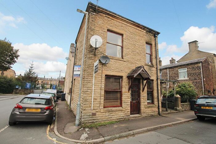 3 Bedroom End Of Terrace House For Sale In Eagle Street, Todmorden, OL14
