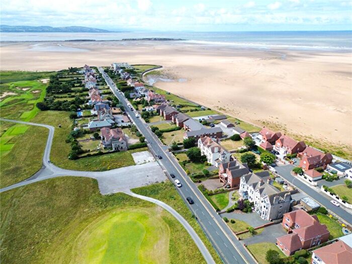 2 Bedroom Flat For Sale In Stanley Road, Hoylake, Wirral, CH47