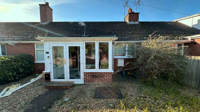 2 Bedroom Bungalow To Rent In The Bungalows, Monmouth Street, Topsham, Exeter, EX3