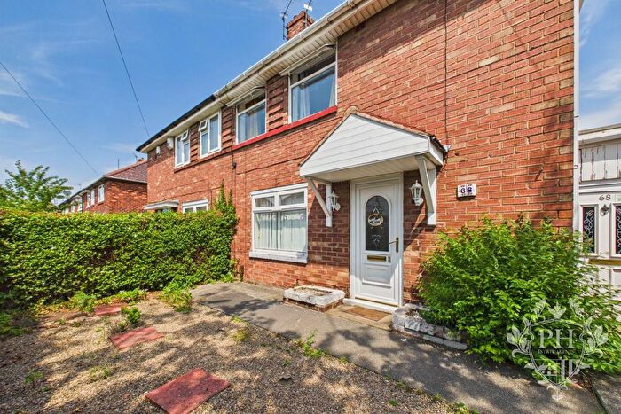 2 Bedroom Semi-Detached House For Sale In Carisbrooke Avenue, Middlesbrough, TS3