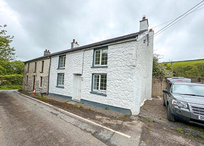 2 Bedroom House For Sale In Abernant, Carmarthen, SA33