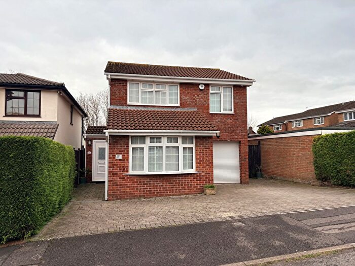 4 Bedroom Property To Rent In Beaufort Crescent, Bristol, BS34