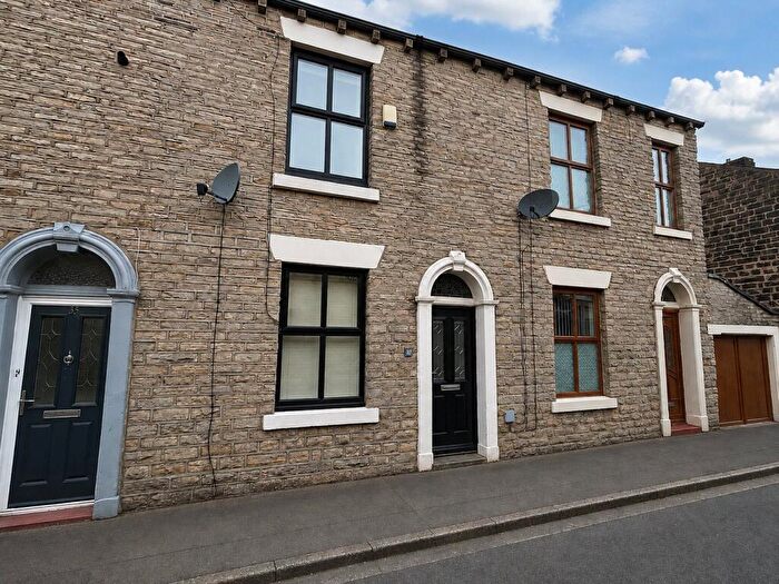 2 Bedroom Terraced House For Sale In Co-Operative Street, Springhead, Saddleworth, OL4